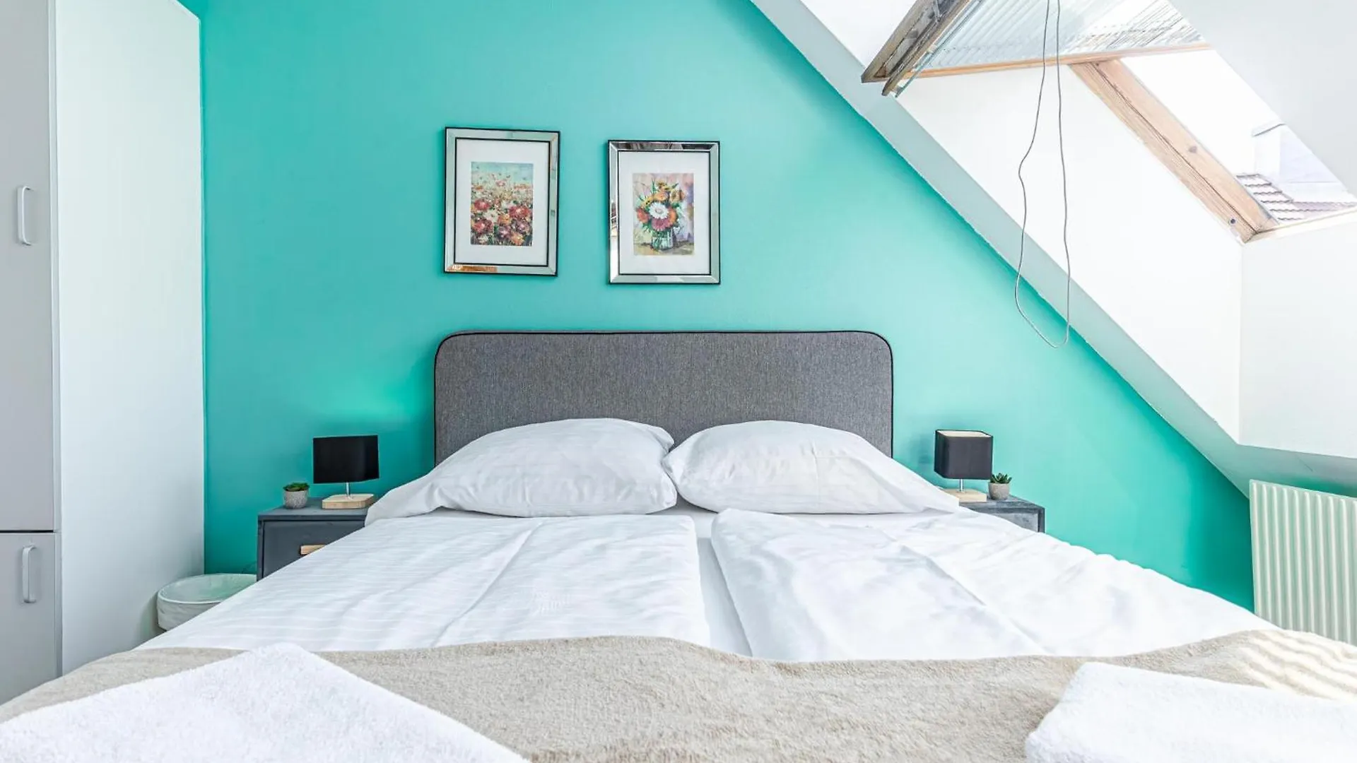 Stunning 12Br Shared -Floor Perfect For 24 People Group Apartment Vienna 0*,