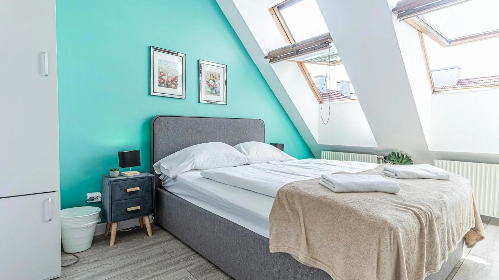 Stunning 12Br Shared -Floor Perfect For 24 People Group Apartment Vienna Austria