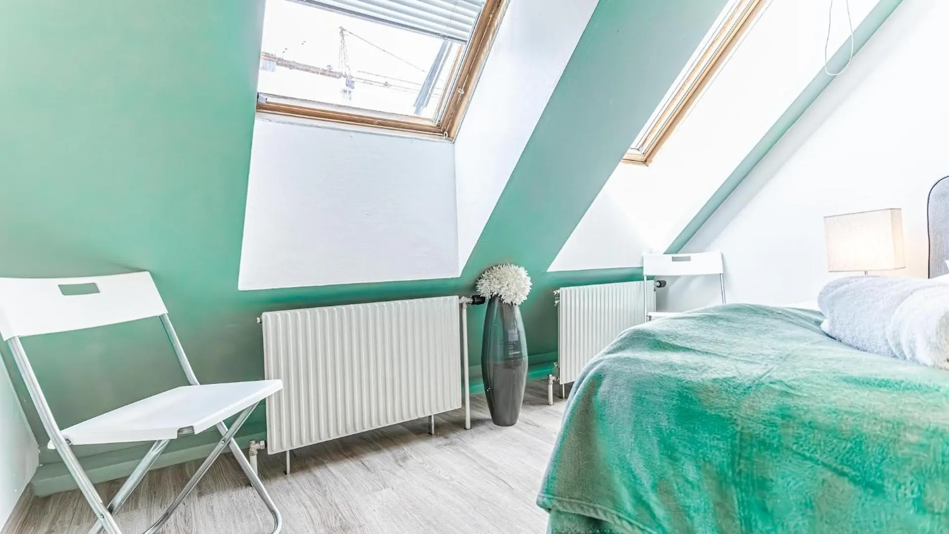 Stunning 12Br Shared -Floor Perfect For 24 People Group Apartment Vienna 0*,  Austria