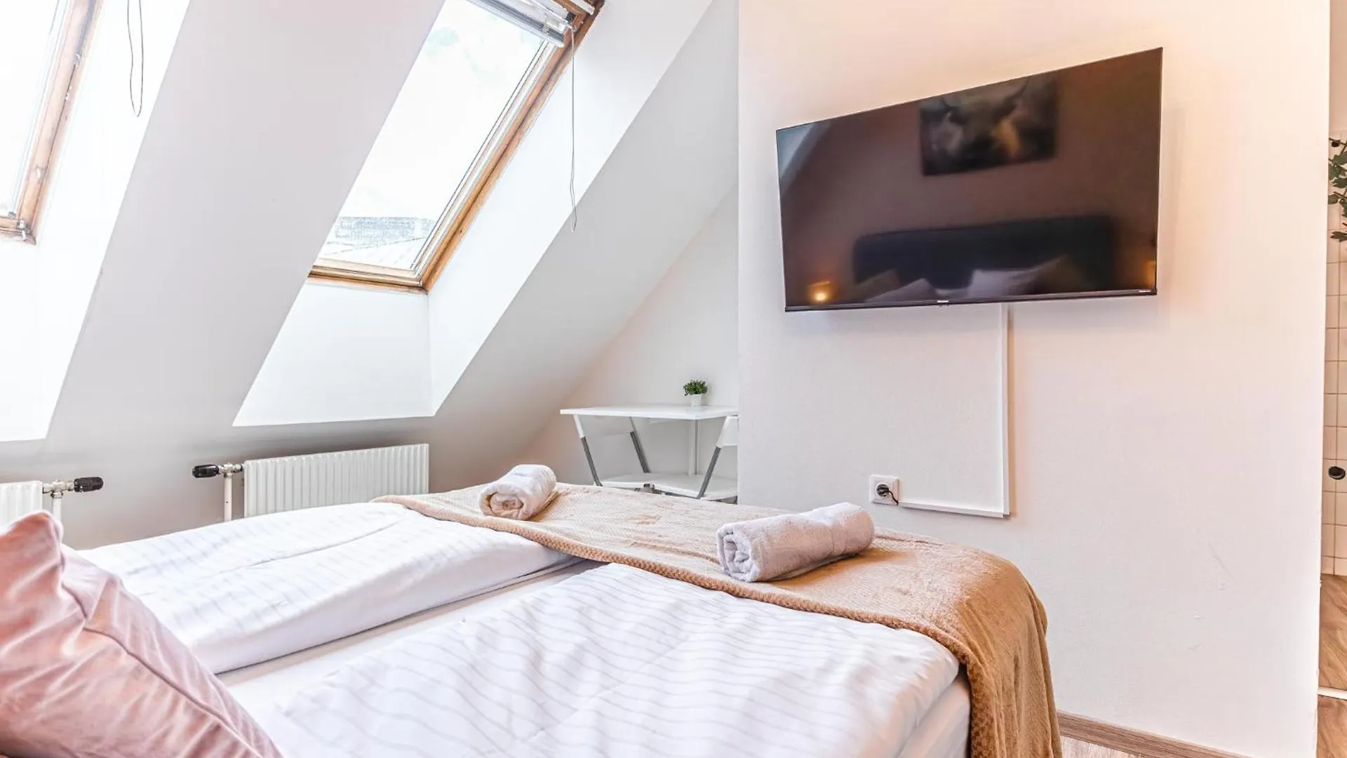 Stunning 12Br Shared -Floor Perfect For 24 People Group Apartment Vienna 0*,  Austria